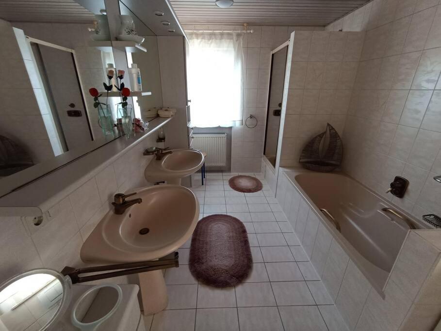 Ferienwohnung Marell Grosswallstadt Экстерьер фото